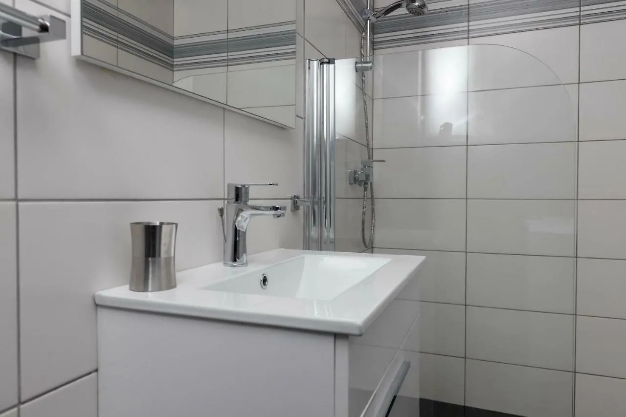 קריקווניצה Apartments Adriatic