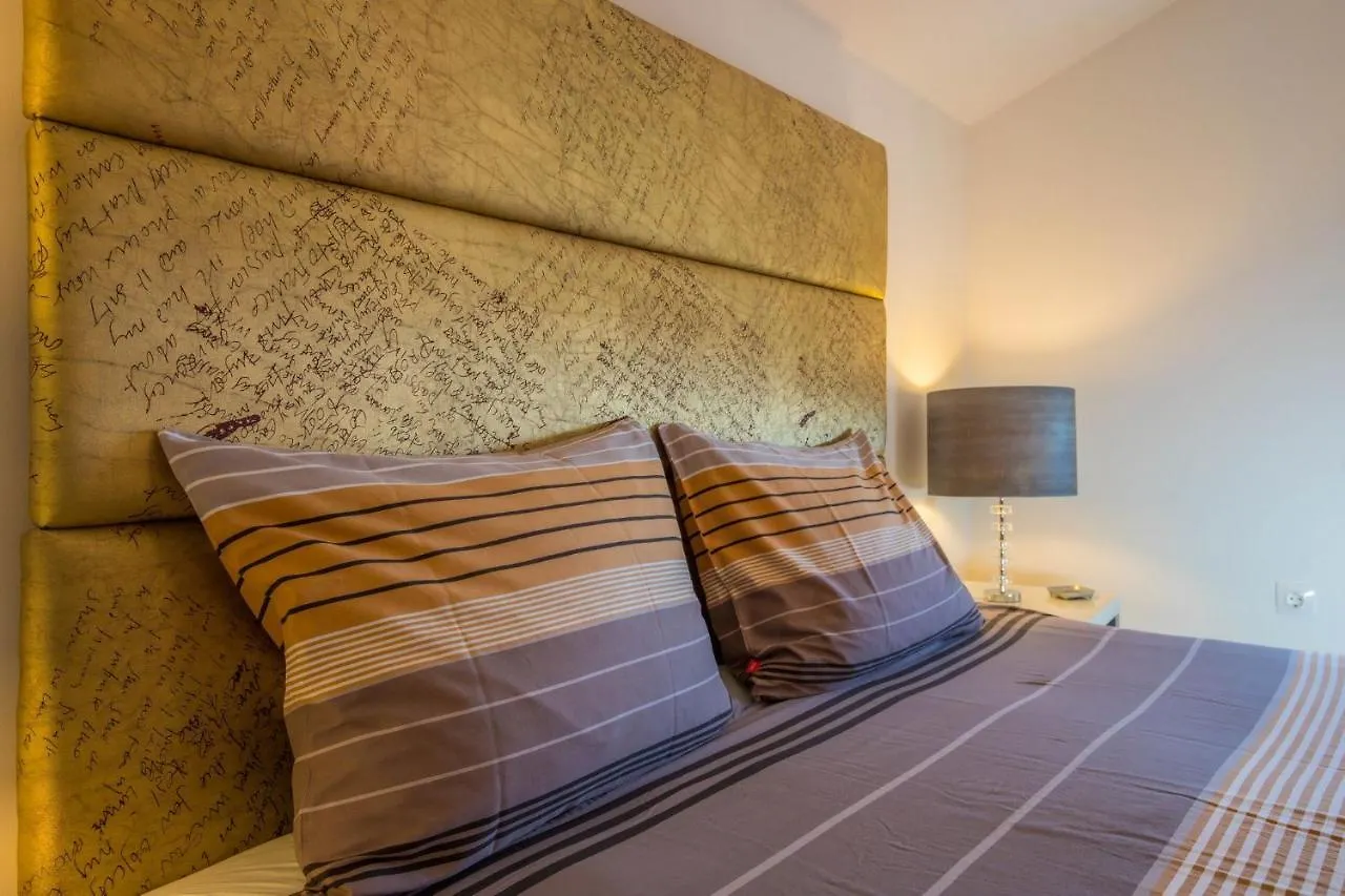 קריקווניצה Apartments Adriatic קרואטיה
